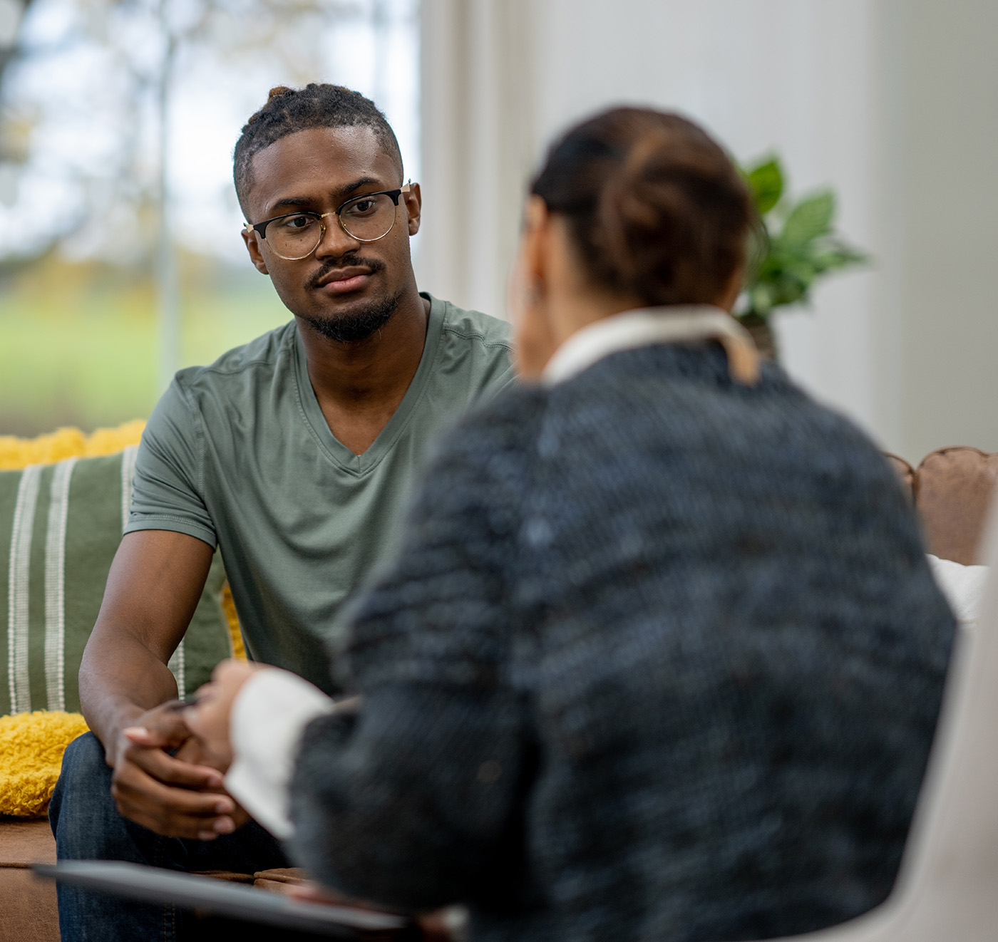 counseling_help_men_professional_friend