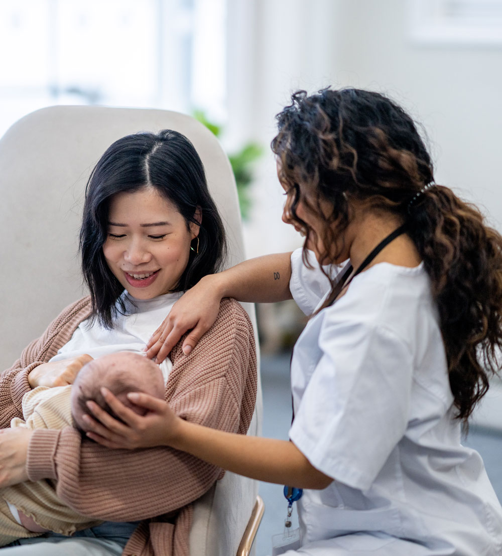Lady skin-to-skin time after feeding