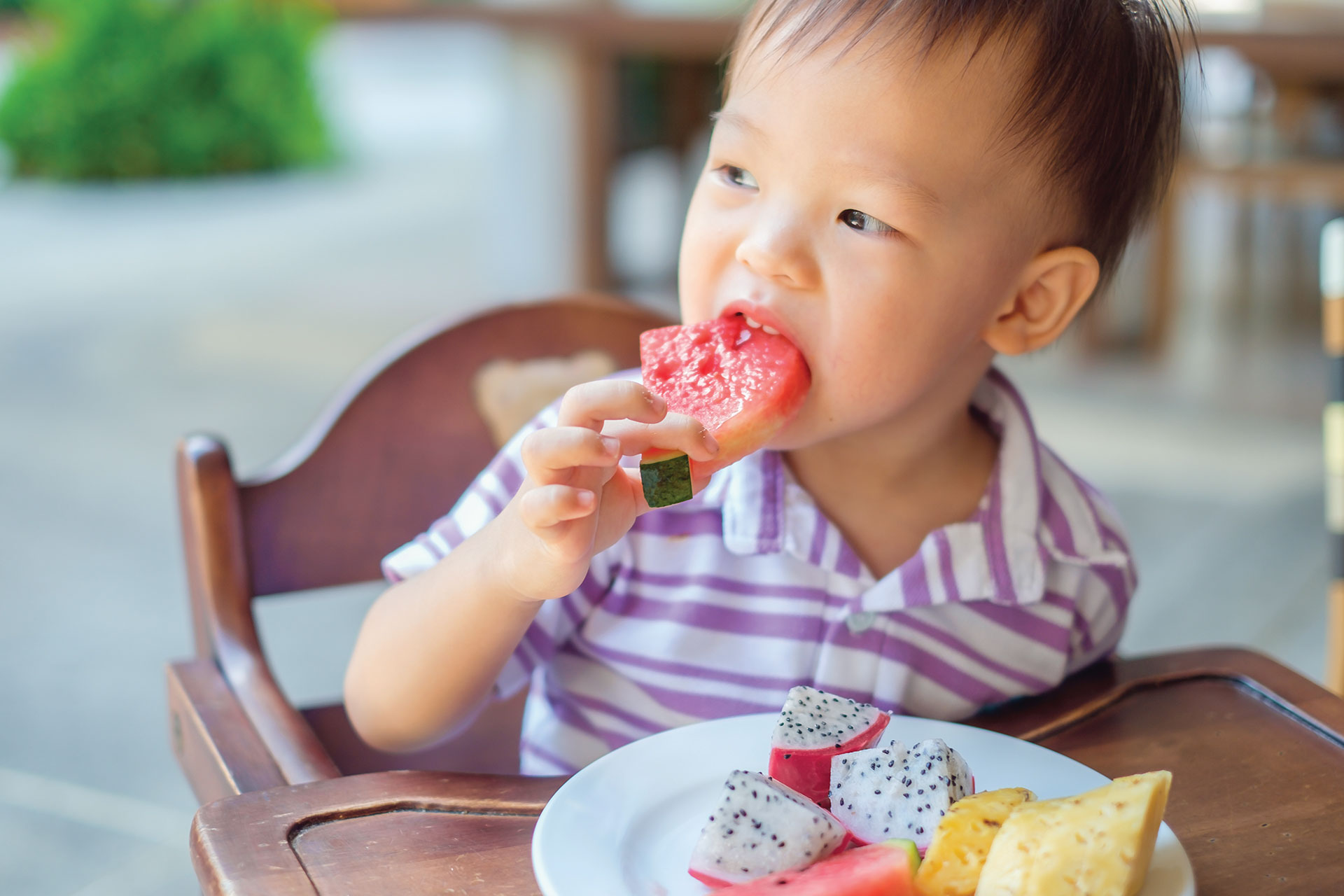 7 Ways to Introduce New Foods