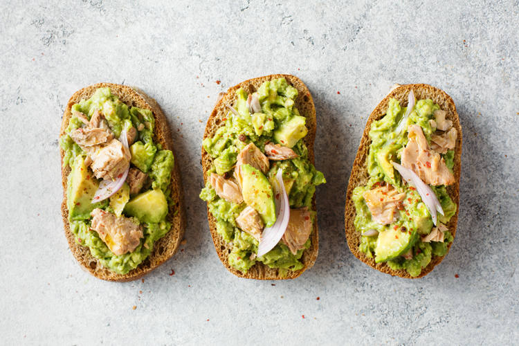 Mashed Avocado and Tuna Toast Bites