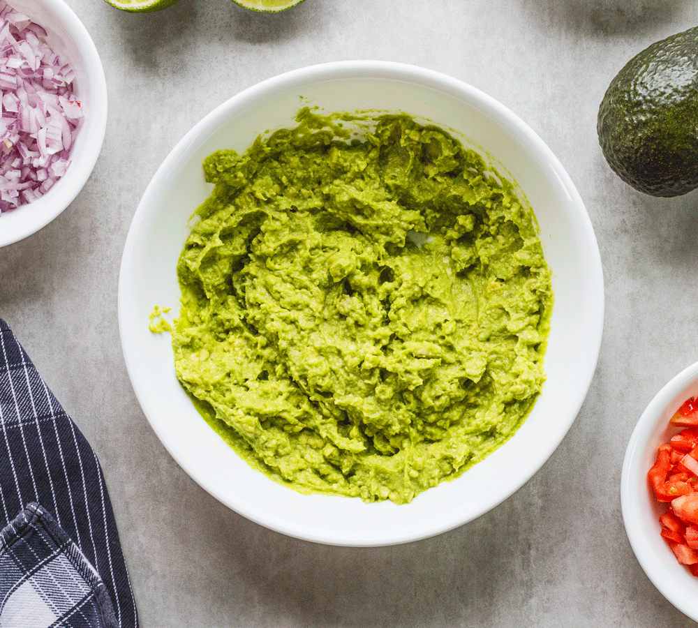 Avocado_Guacamole_8312_animated