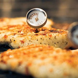 Grilling-chicken-thermometer